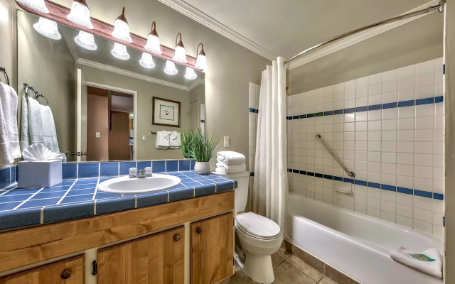 Forest Suites Resort at Heavenly Village