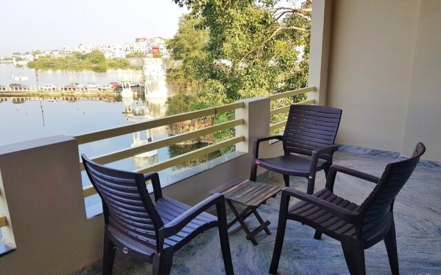 Kanhaiya Home Stay