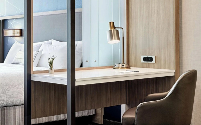 Springhill Suites By Marriott Fargo