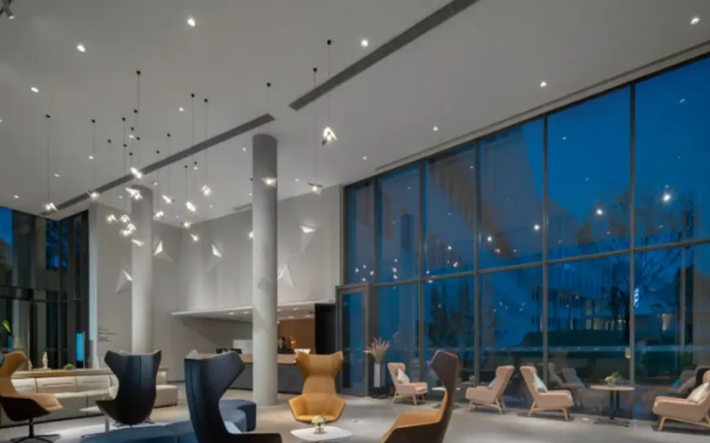 Jiande Aviation Town Maison New Century Resort Hotel