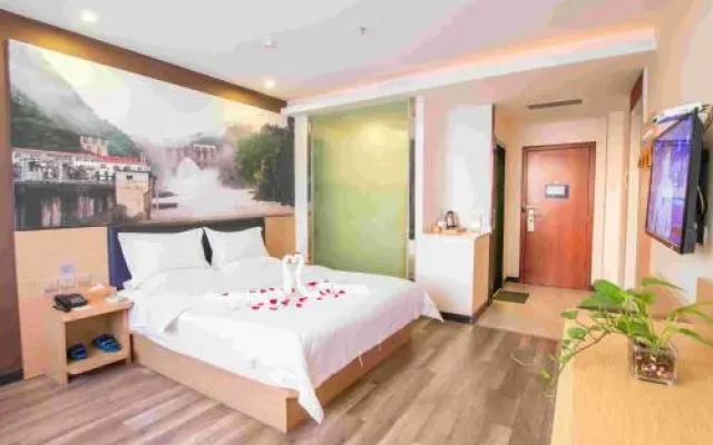 Towo Shangpin Hotel (Hanzhong Shaanxi University of Technology)