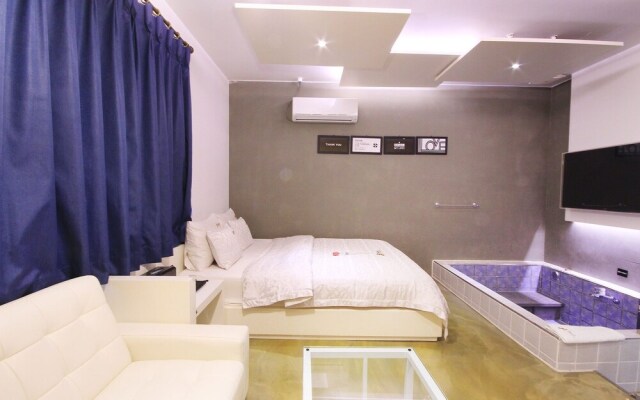 Ulsan Yeungnam Alps Potent