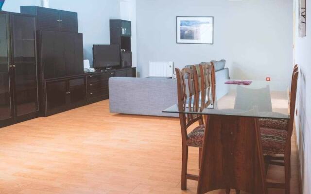 Cozy Apartment in Pontevedra Downtown