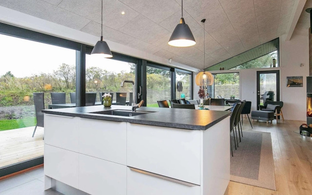 Luxury Retreat in Lonstrup-by Traum
