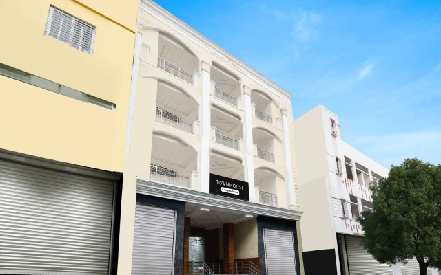 Super Townhouse Raniganj Formerly Devi Residency