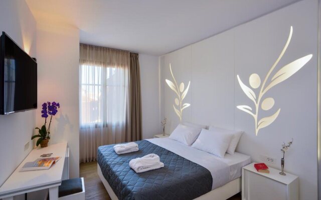 Elia Portou Luxury Residence