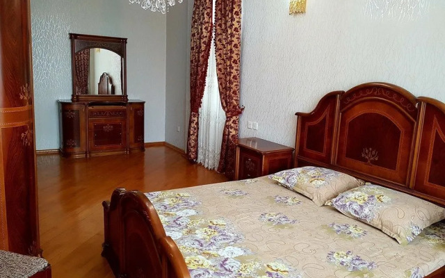 Umair Guest House