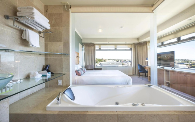 Gateway Hotel by Nightcap Plus