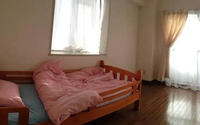 Osaka Tenma House