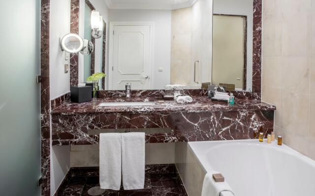 InterContinental Porto - Palacio das Cardosas by IHG