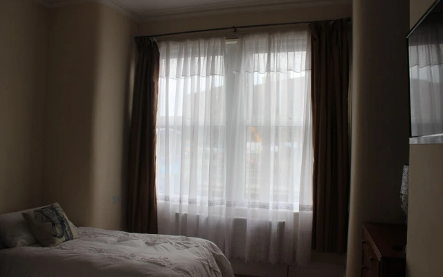 ADVO Aparts Guest Hotel