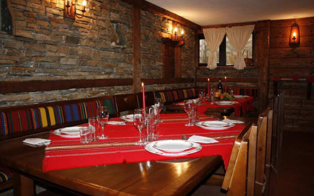 Elida Family Hotel