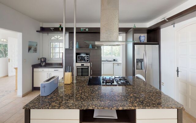 Dream Villa Terres Basses-1155