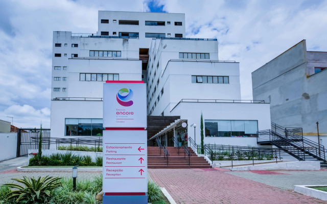 Summit Suítes Hotel Cruzeiro