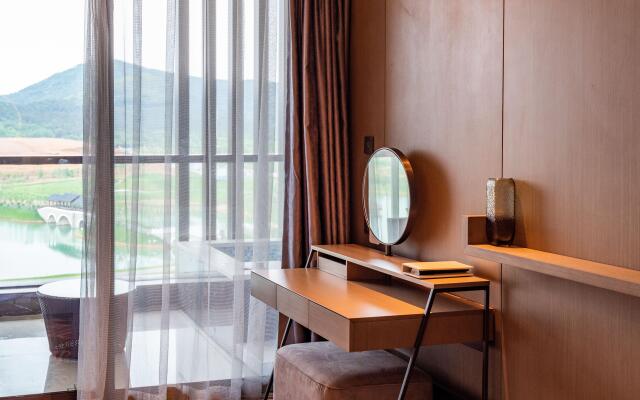 Holiday Inn Resort Maoshan Hot-Spring by IHG