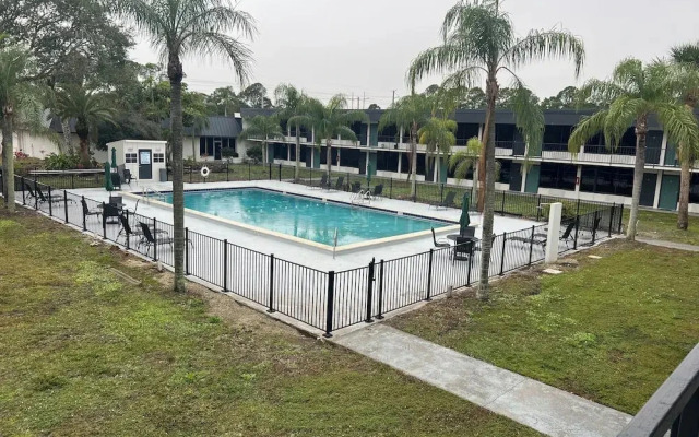 Ramada Cocoa Beach Area