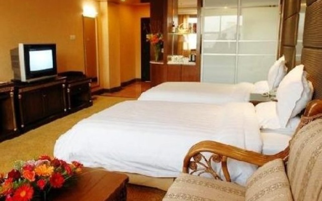 Huazhong Holiday Hotel – Guest Rooms – Baoding