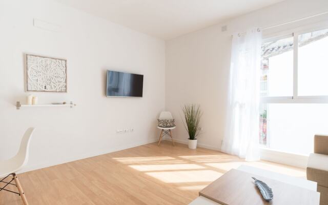 Teatro Plaza Apartments