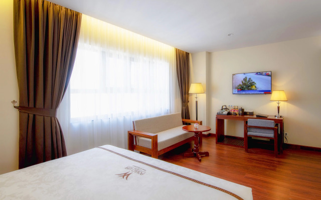Poulo Wai Hotel and Apartment