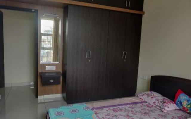Suvarna Compact