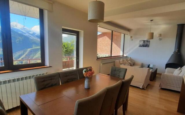 Chalet Marina Gudauri