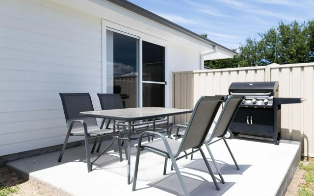 Villa on Matthews, Quite, Modern, Fresh, Free Wifi