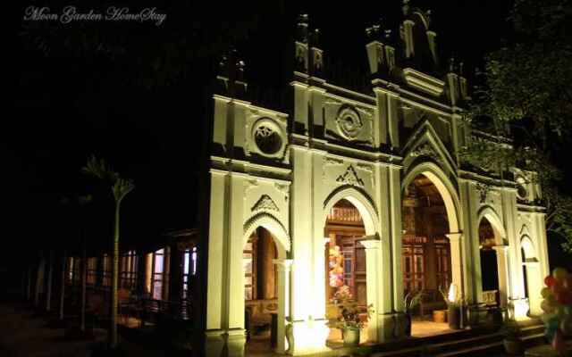Moon Garden Homestay