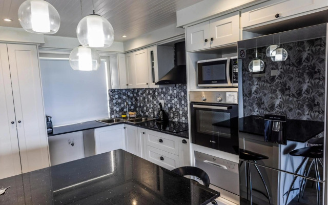 67 Whale Rock Estate, Hermanus