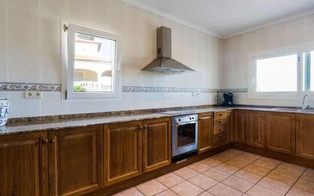 Lavish Villa 8pp in Javea With Private Swimming Pool