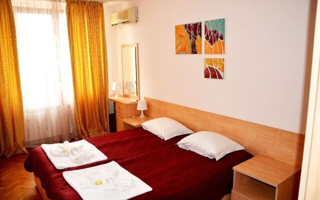 Varna Inn sea park apartments