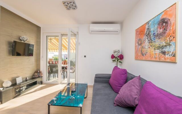 Apartment Beautiful garden