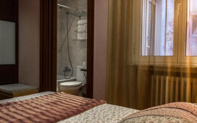 Goya Suites