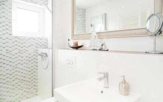 Th_ H_Str_3 App_ 30 Kaisers Home