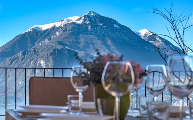 Sunny Varenna Apartment