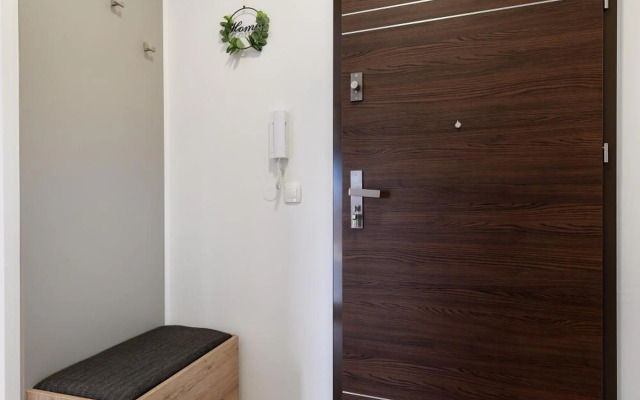 Modern holiday apartment "Libra" with swimming pool