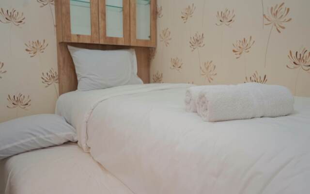 Best Furnished 2BR Mall Access at Green Pramuka Apartment