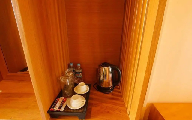 White Orchid Hotel