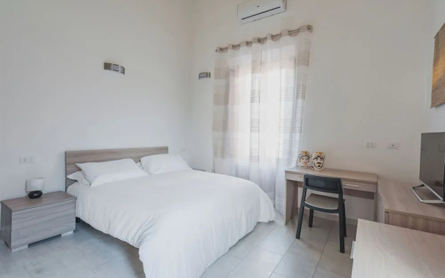 Modern duplex with balcony