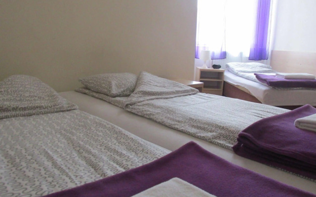 Hostel Euro-Room