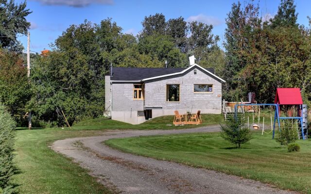 Scott Chalet Spa sur Rivière