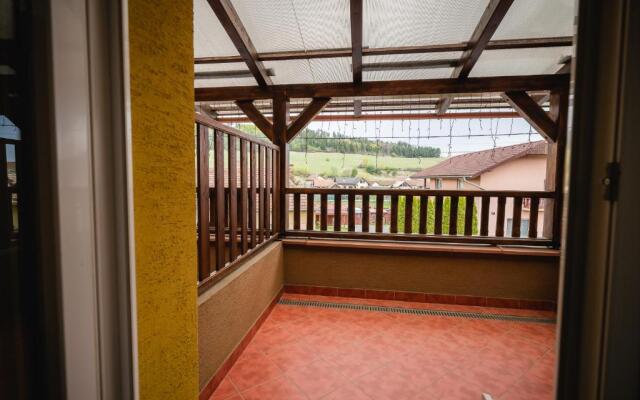 Leone Penzion&Restaurant