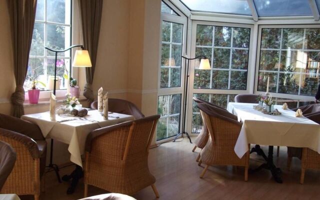 Pension & Restaurant Am Krähenberg