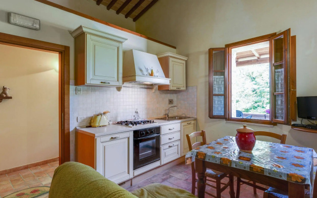 Cozy Stay With Scenic Views