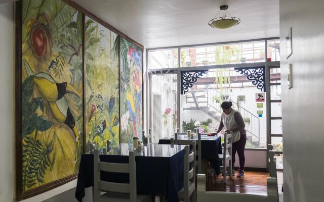 Posada del Maple - Hostel