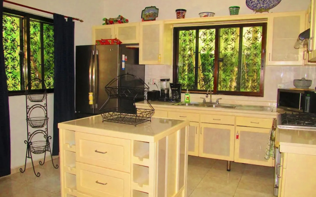 Casa Royal Palms by Playa Paradise