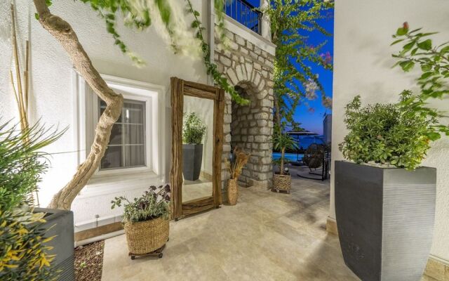 Noa Suite Hotel - Adults Only