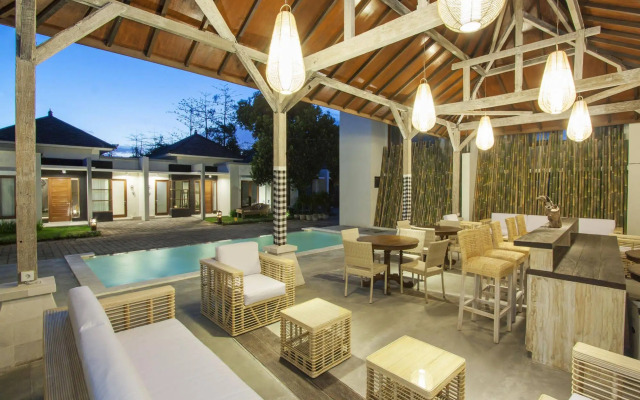 Casa di Ungasan Suite & Residence