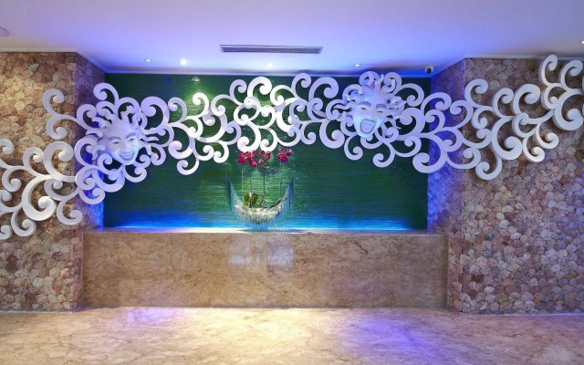 Kuta Angel Hotel Luxurious Living