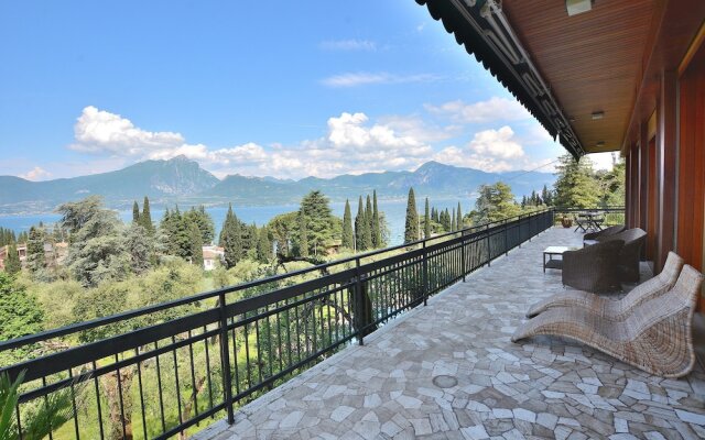 Villa Casa Madre With Pool