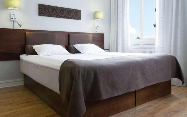 Quality Hotel Carlia